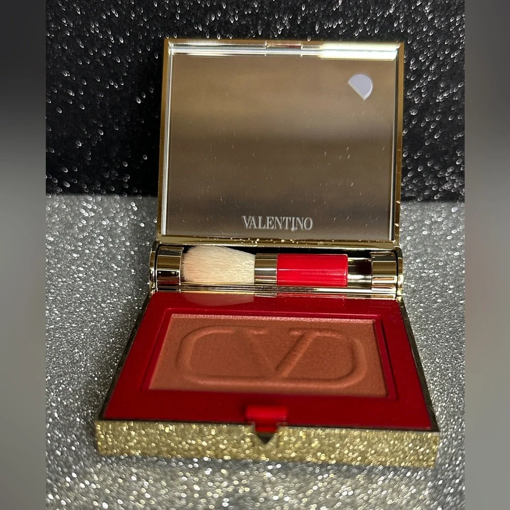 Valentino Eye2Cheek Shade 4 Sweet Rebel